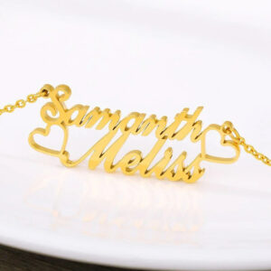 Collier personnalisés 2 prénoms et 2 Coeurs pour couples 11